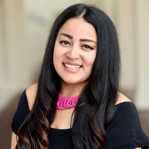 Meet your Posher, Alicia